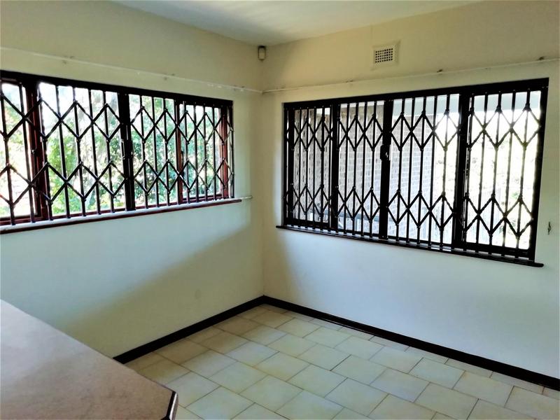 To Let 3 Bedroom Property for Rent in Freeland Park KwaZulu-Natal