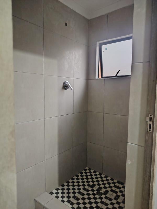 1 Bedroom Property for Sale in Manors KwaZulu-Natal