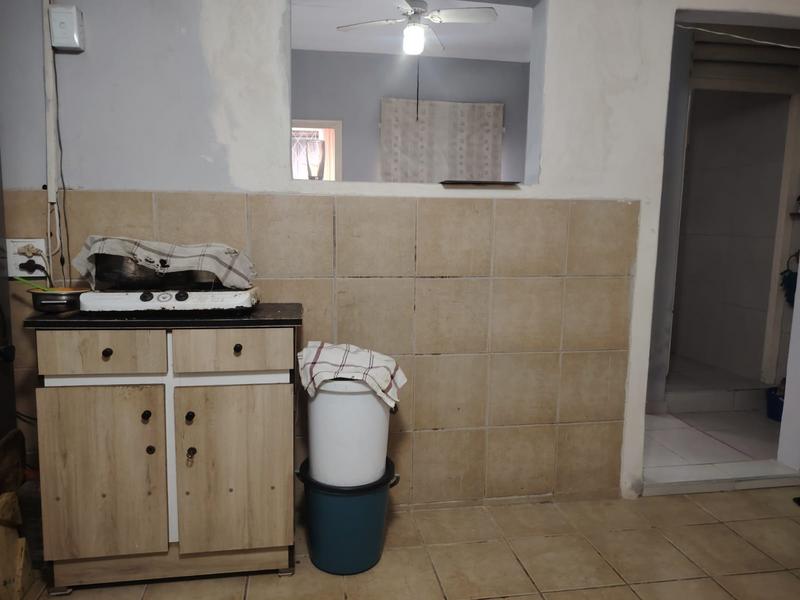 1 Bedroom Property for Sale in Manors KwaZulu-Natal