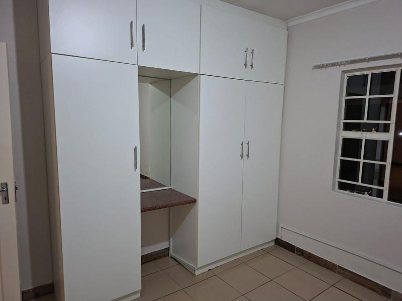 To Let 2 Bedroom Property for Rent in Drakensview KwaZulu-Natal