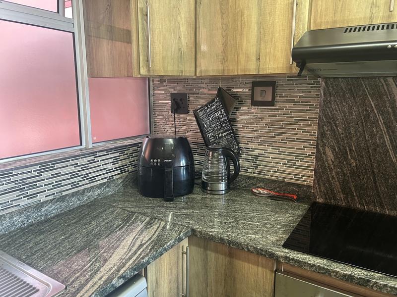 1 Bedroom Property for Sale in North Beach KwaZulu-Natal