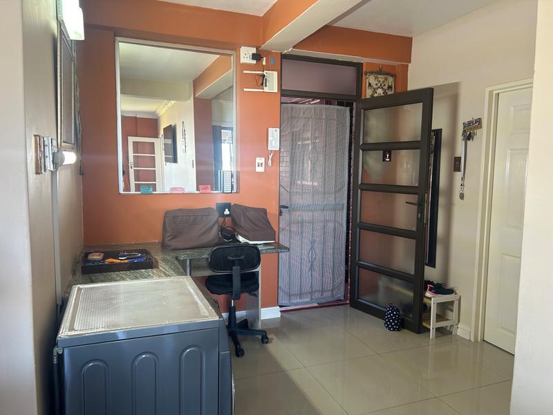 1 Bedroom Property for Sale in North Beach KwaZulu-Natal