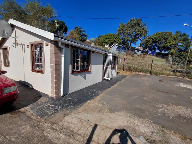 To Let 2 Bedroom Property for Rent in Umlazi KwaZulu-Natal