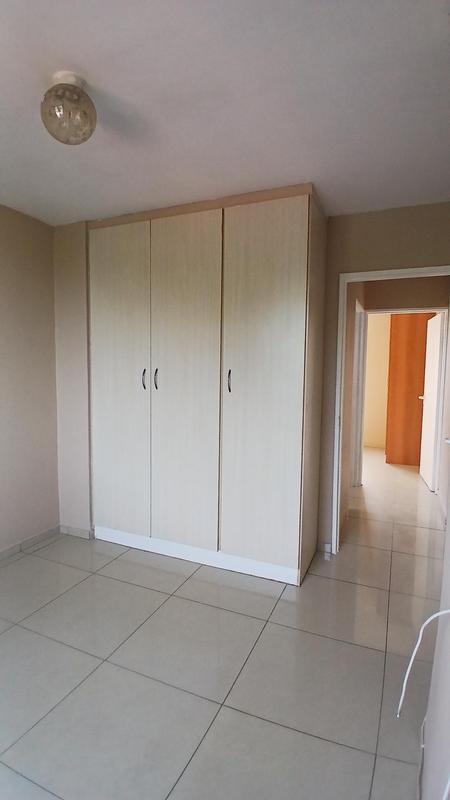 2 Bedroom Property for Sale in Montclair KwaZulu-Natal