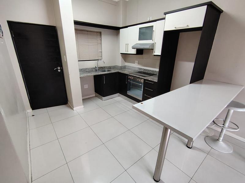 To Let 2 Bedroom Property for Rent in New Town Centre KwaZulu-Natal
