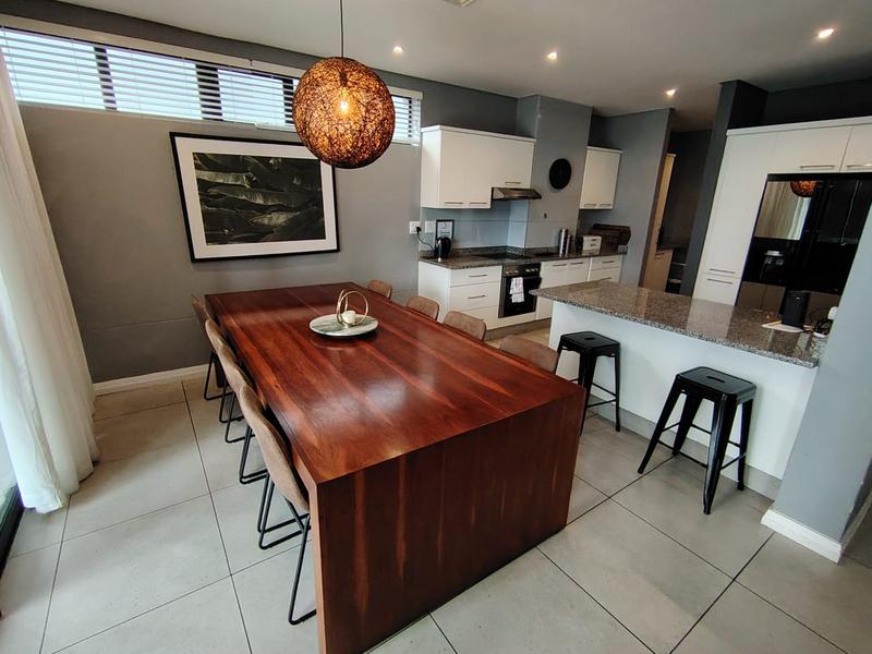 3 Bedroom Property for Sale in Umhlanga KwaZulu-Natal