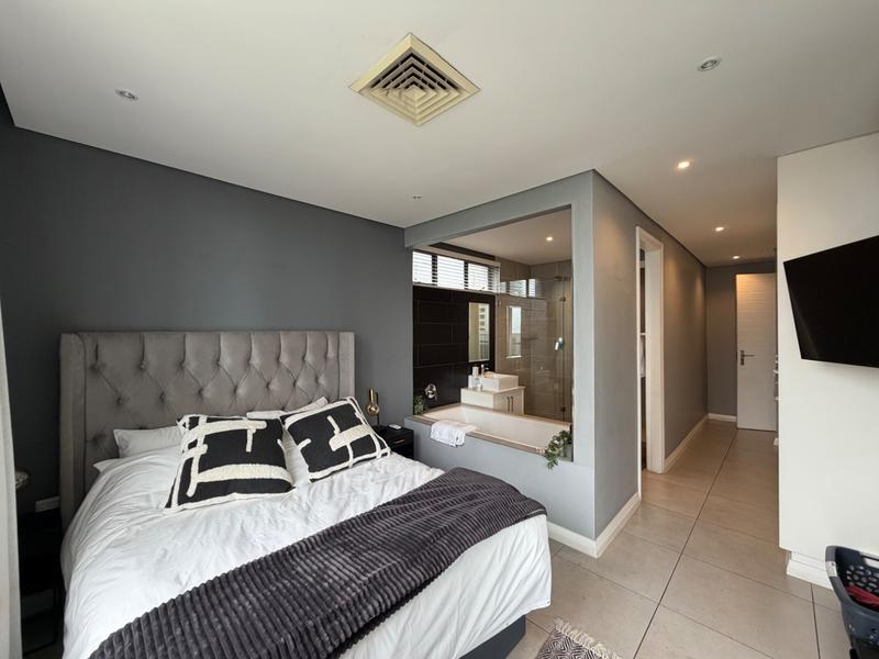 3 Bedroom Property for Sale in Umhlanga KwaZulu-Natal