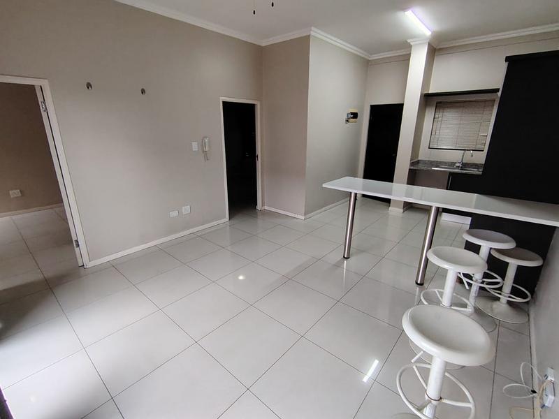 2 Bedroom Property for Sale in New Town Centre KwaZulu-Natal