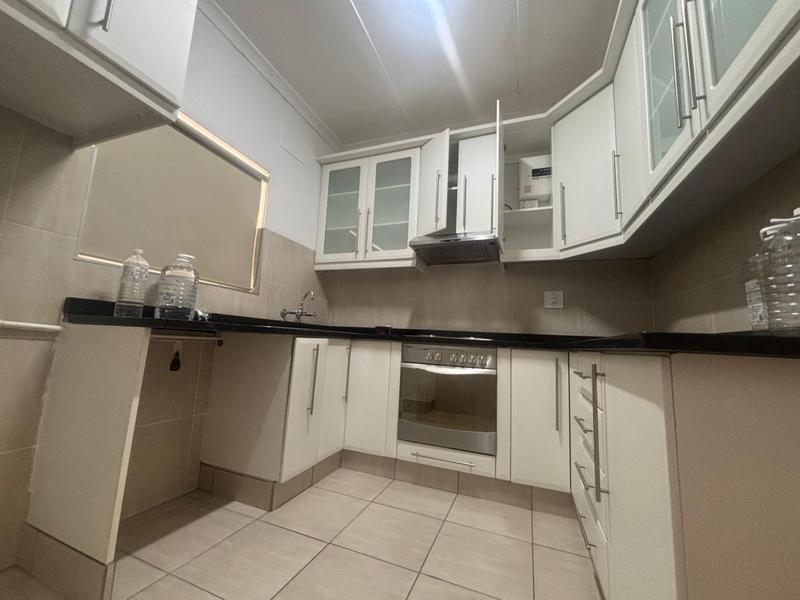 To Let 1 Bedroom Property for Rent in Musgrave KwaZulu-Natal