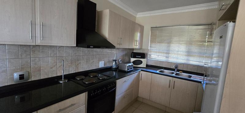 To Let 2 Bedroom Property for Rent in Scottburgh KwaZulu-Natal