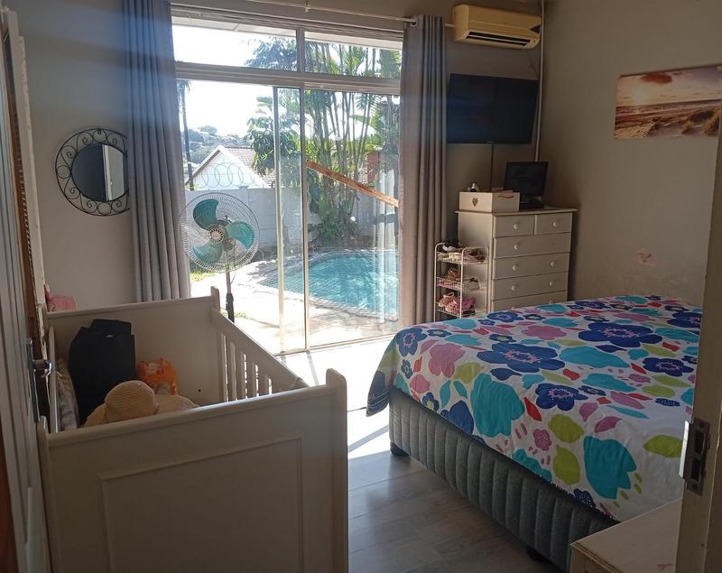 To Let 4 Bedroom Property for Rent in Bluff KwaZulu-Natal