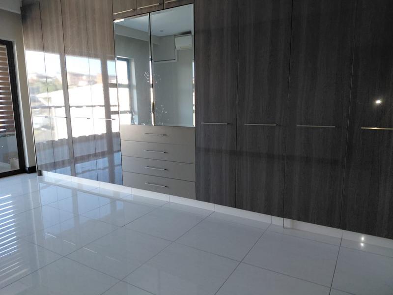 To Let 3 Bedroom Property for Rent in Overport KwaZulu-Natal