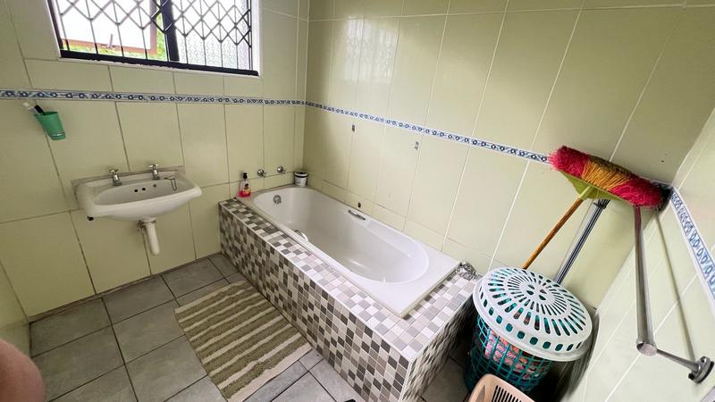 To Let 3 Bedroom Property for Rent in Caversham Glen KwaZulu-Natal