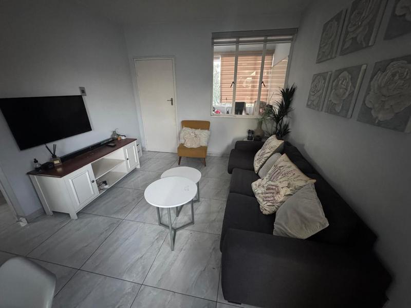 To Let 1 Bedroom Property for Rent in Windermere KwaZulu-Natal