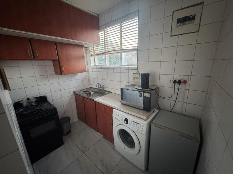 To Let 1 Bedroom Property for Rent in Windermere KwaZulu-Natal