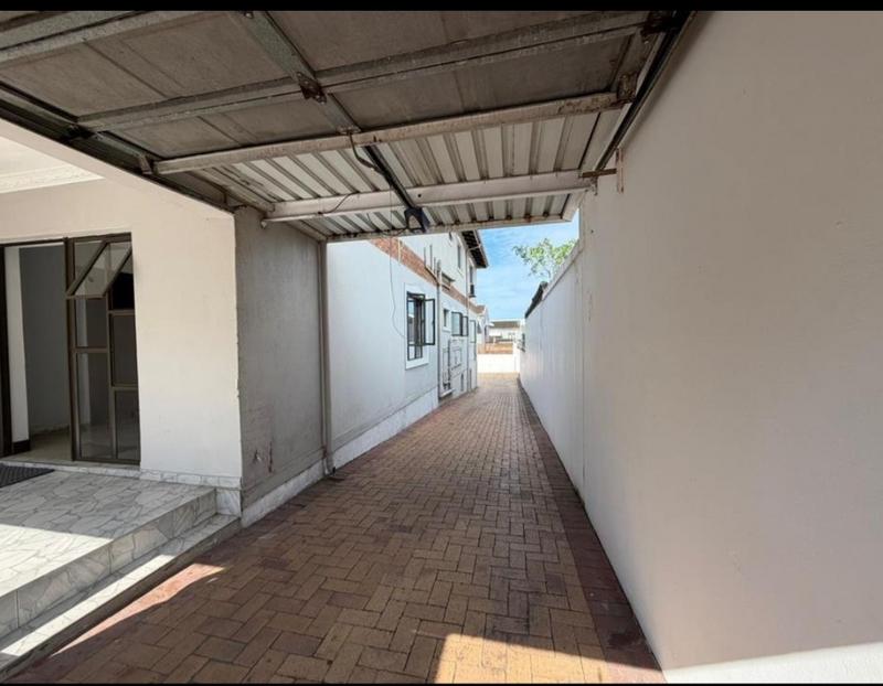 To Let 3 Bedroom Property for Rent in Musgrave KwaZulu-Natal