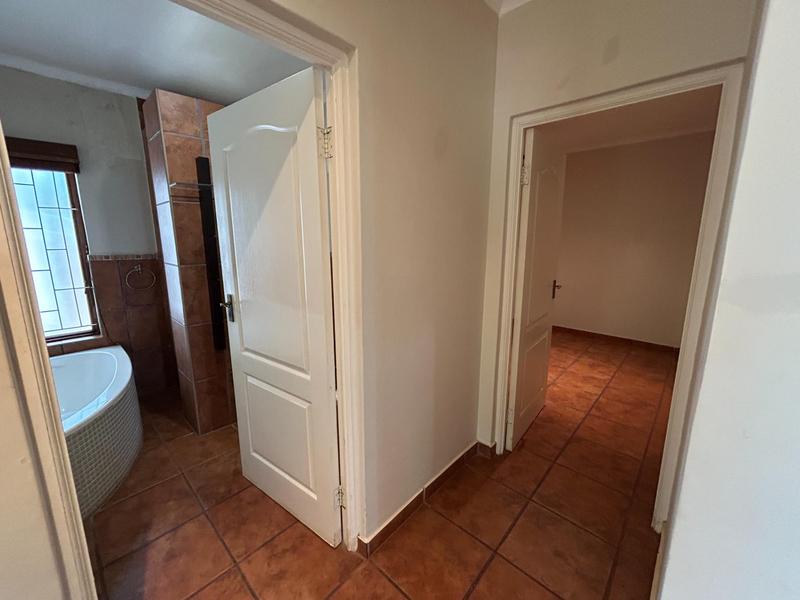 To Let 4 Bedroom Property for Rent in Mtunzini KwaZulu-Natal