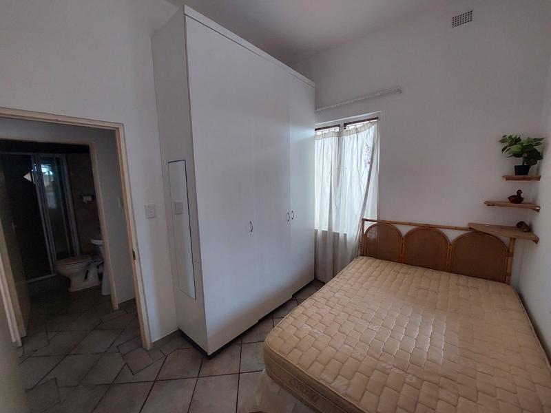 To Let 2 Bedroom Property for Rent in Margate Beach KwaZulu-Natal