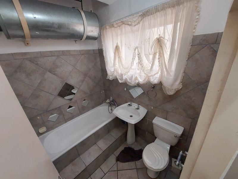 To Let 2 Bedroom Property for Rent in Margate Beach KwaZulu-Natal