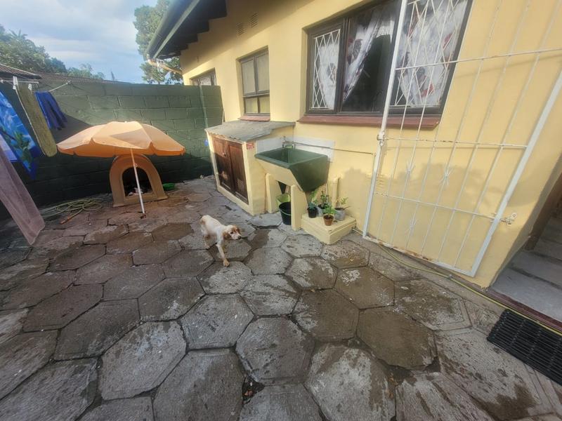 2 Bedroom Property for Sale in Margate KwaZulu-Natal