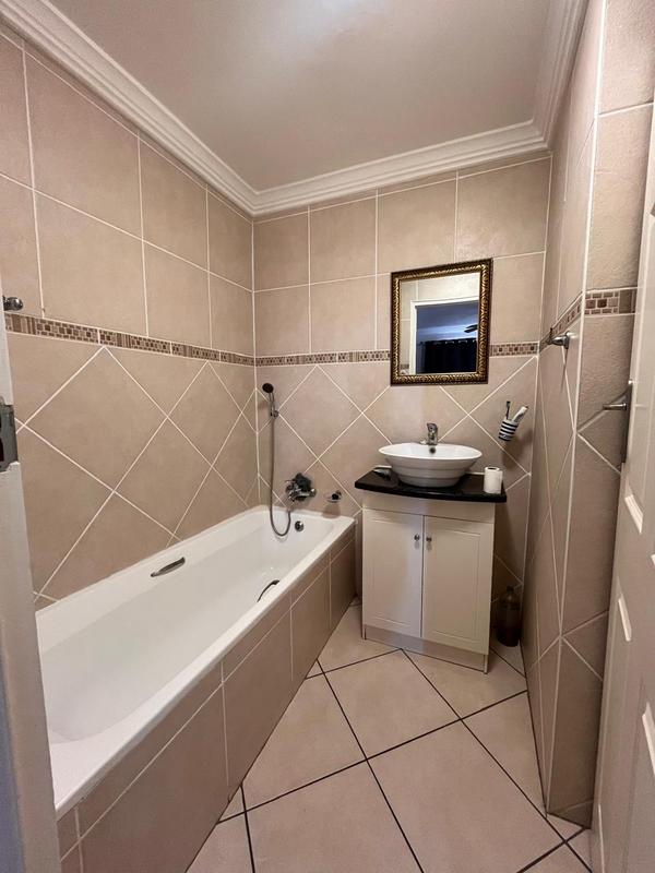 3 Bedroom Property for Sale in Sunwich Port KwaZulu-Natal