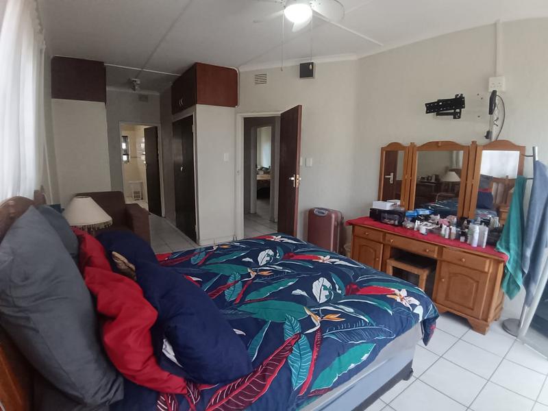 3 Bedroom Property for Sale in Uvongo Beach KwaZulu-Natal