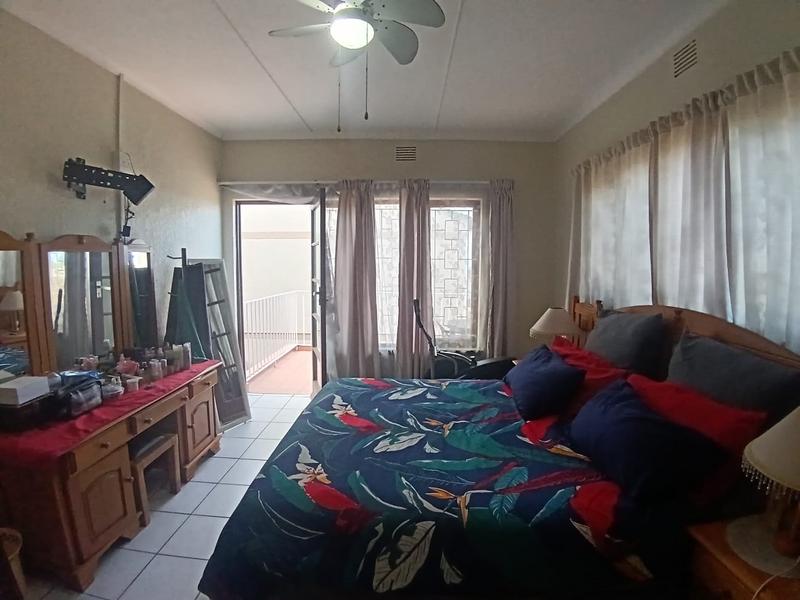 3 Bedroom Property for Sale in Uvongo Beach KwaZulu-Natal