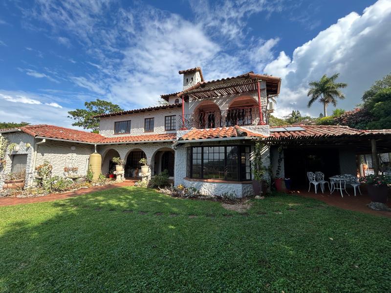5 Bedroom Property for Sale in Mtunzini KwaZulu-Natal