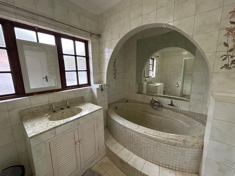 5 Bedroom Property for Sale in Mtunzini KwaZulu-Natal