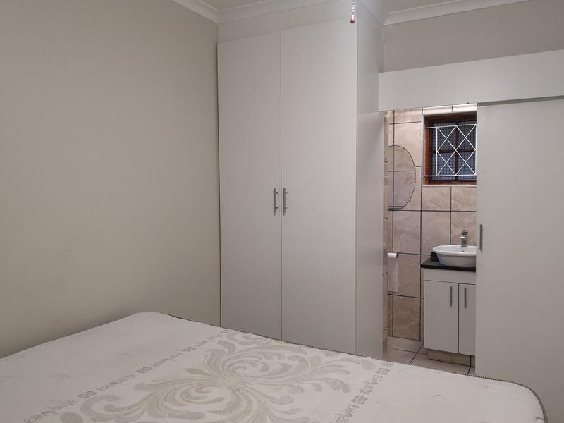 To Let 1 Bedroom Property for Rent in Amanzimtoti KwaZulu-Natal