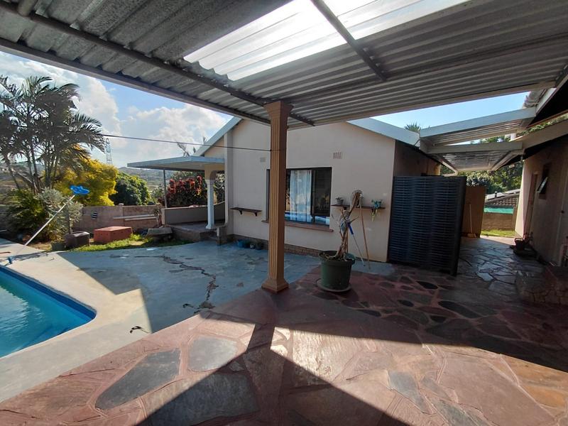 To Let 1 Bedroom Property for Rent in Amanzimtoti KwaZulu-Natal