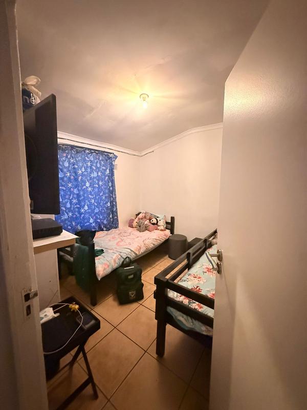 4 Bedroom Property for Sale in Ntuzuma KwaZulu-Natal