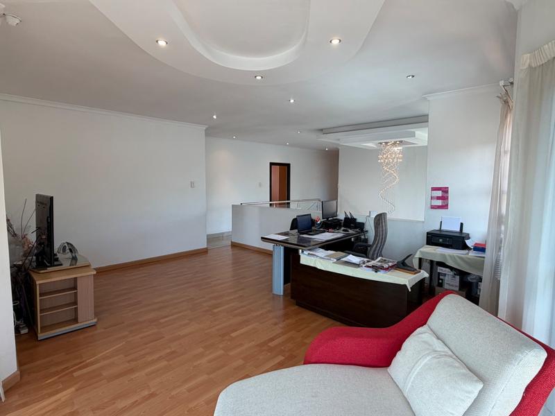 4 Bedroom Property for Sale in Somerset Park KwaZulu-Natal