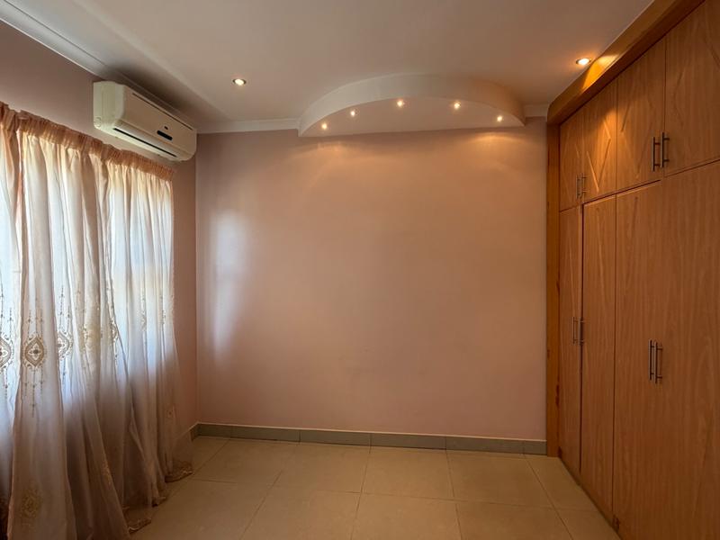 4 Bedroom Property for Sale in Somerset Park KwaZulu-Natal