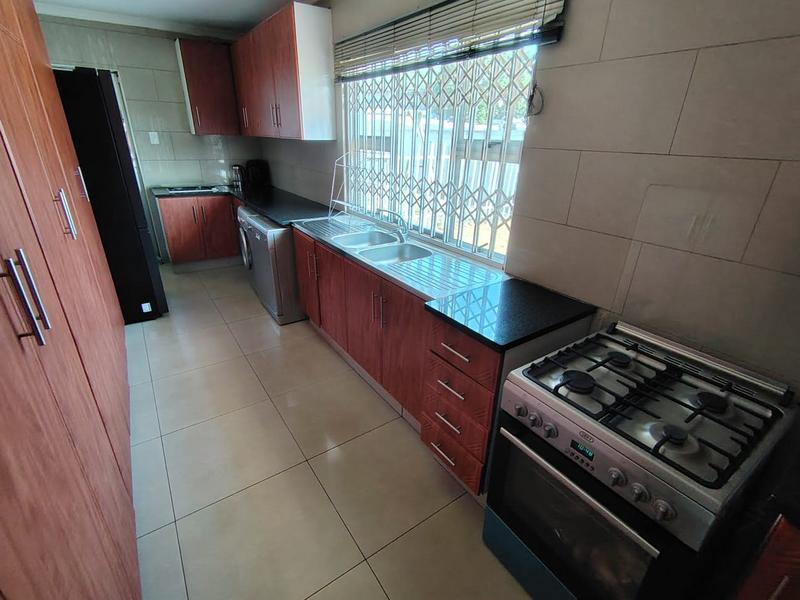 4 Bedroom Property for Sale in Somerset Park KwaZulu-Natal