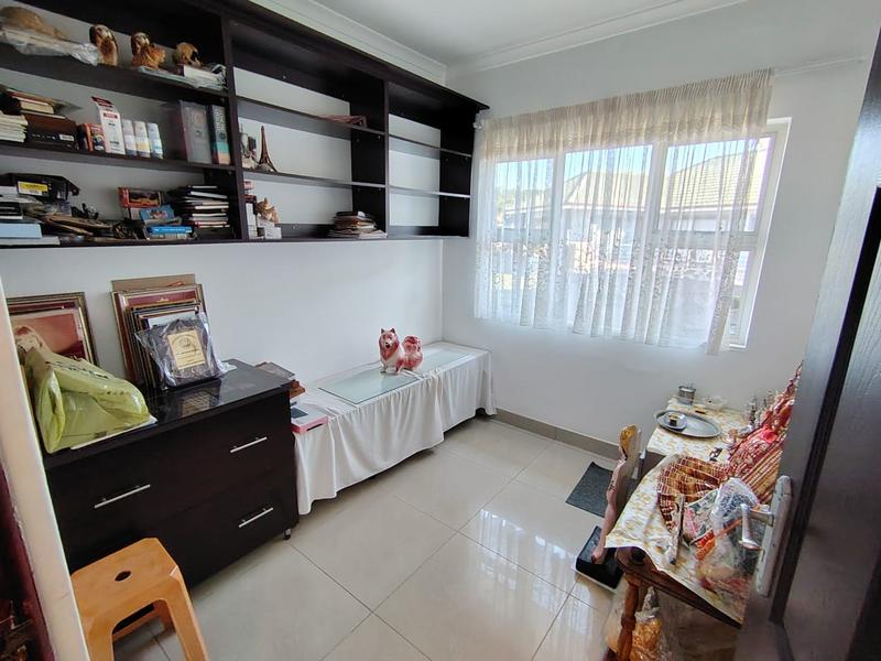4 Bedroom Property for Sale in Somerset Park KwaZulu-Natal