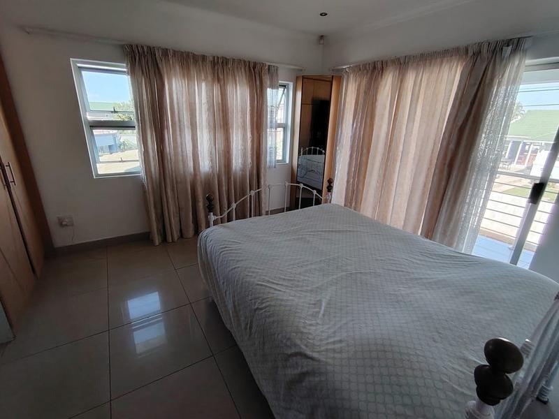 4 Bedroom Property for Sale in Somerset Park KwaZulu-Natal