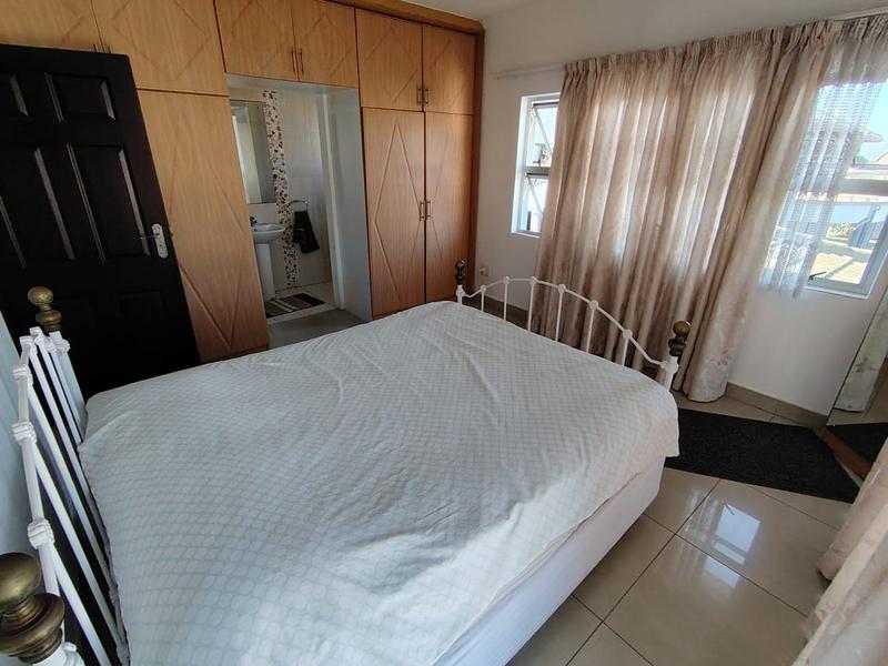 4 Bedroom Property for Sale in Somerset Park KwaZulu-Natal
