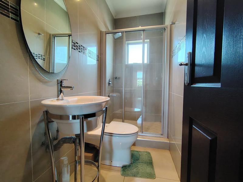 4 Bedroom Property for Sale in Somerset Park KwaZulu-Natal