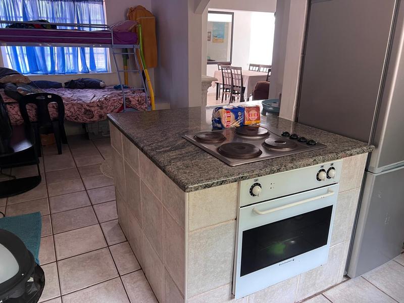 To Let 2 Bedroom Property for Rent in Ramsgate KwaZulu-Natal