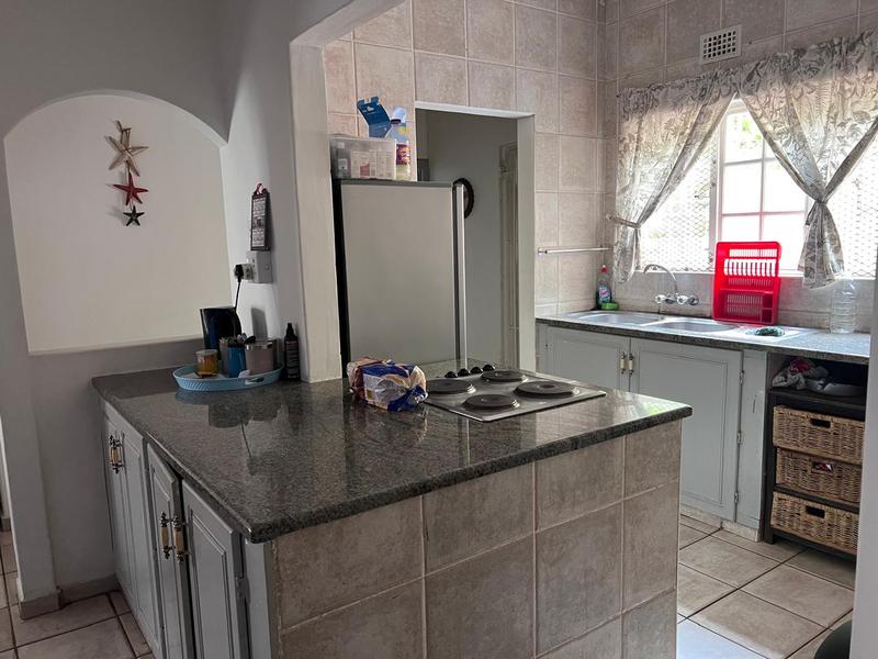 To Let 2 Bedroom Property for Rent in Ramsgate KwaZulu-Natal