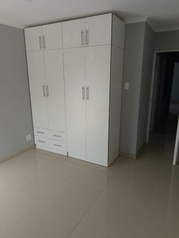 To Let 2 Bedroom Property for Rent in Overport KwaZulu-Natal