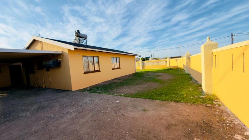 3 Bedroom Property for Sale in Kwamashu KwaZulu-Natal