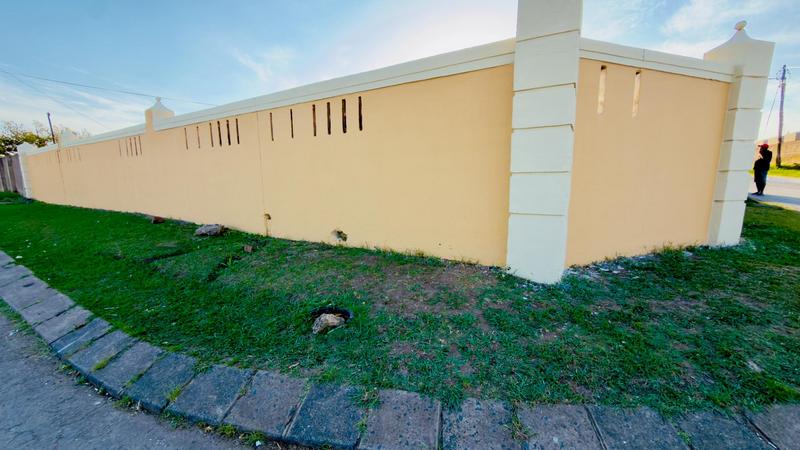 3 Bedroom Property for Sale in Kwamashu KwaZulu-Natal