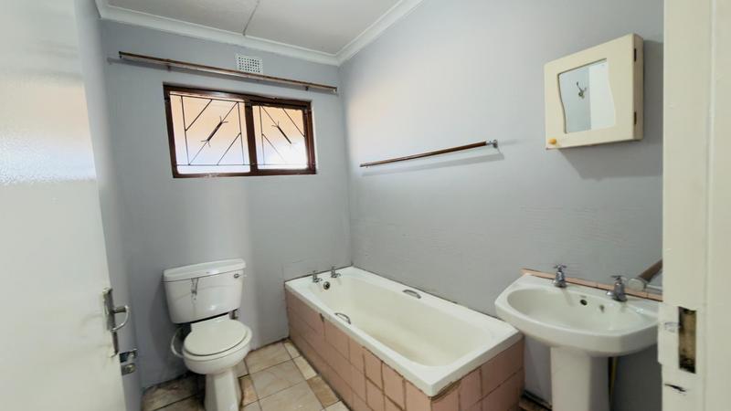 3 Bedroom Property for Sale in Kwamashu KwaZulu-Natal