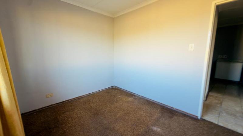 3 Bedroom Property for Sale in Kwamashu KwaZulu-Natal