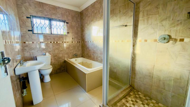 3 Bedroom Property for Sale in Lovu KwaZulu-Natal