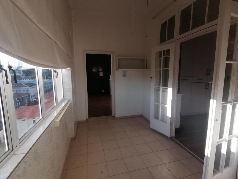 1 Bedroom Property for Sale in Glenwood KwaZulu-Natal