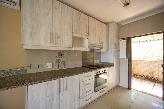 1 Bedroom Property for Sale in Queensburgh KwaZulu-Natal