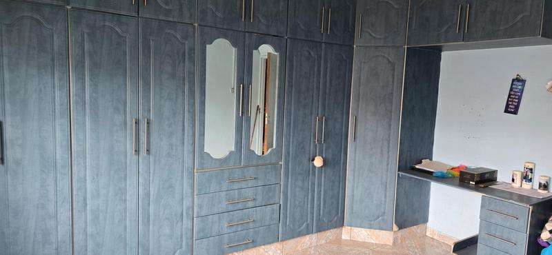 2 Bedroom Property for Sale in Umzinto KwaZulu-Natal
